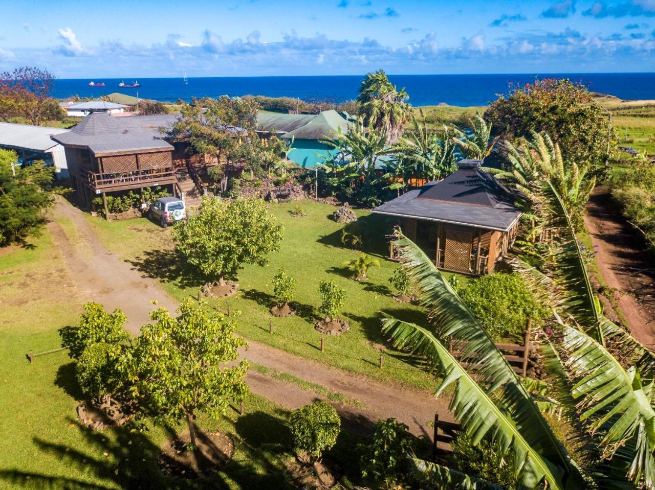 Cabanas Tokerau Hanga Roa Exterior foto